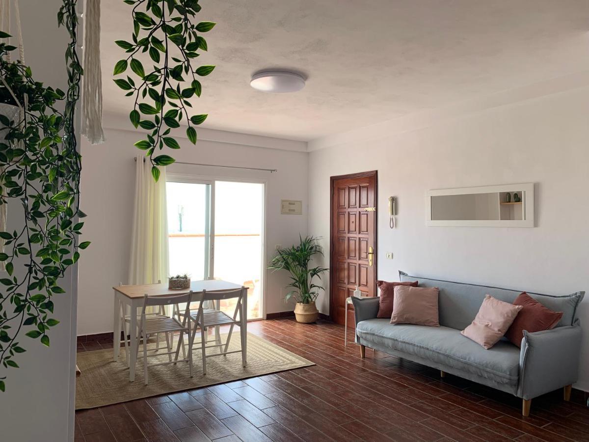 Vivienda Vacacional La Plaza Santa Úrsula Eksteriør billede