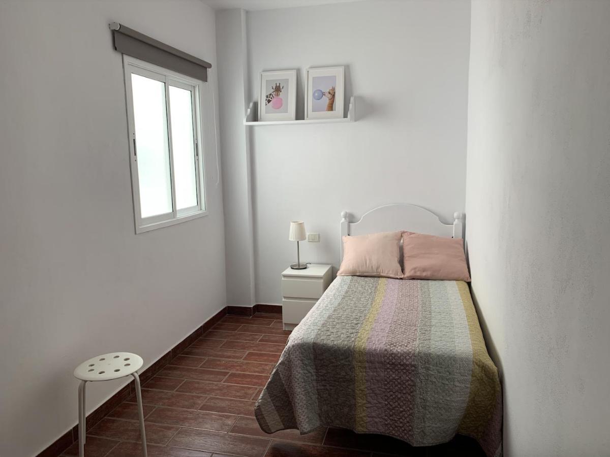 Vivienda Vacacional La Plaza Santa Úrsula Eksteriør billede